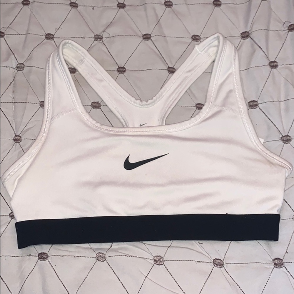 Nike Sports Bra (Dri-Fit)